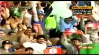 Pakistan Vs India Sharjha Cup Trophy 2000