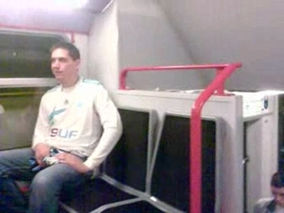 RER D, les marseillais chantent