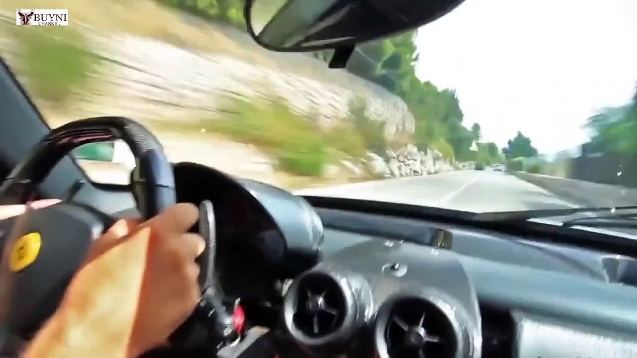 Top 10 Fastest Cars In The World 2015-Latest cars