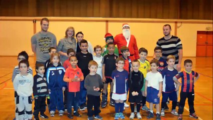 Le Père Noël à rendu visite aux jeunes pousses du SCMALZEVILLE