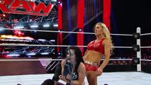 Charlotte vs. Paige - Divas Championship Match׃ Raw, November 23, 2015