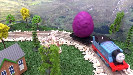 Play Doh Thomas The Tank Engine Surprise Egg Racers Play-Doh Eggs Diesel 10 Racing Wind-Up