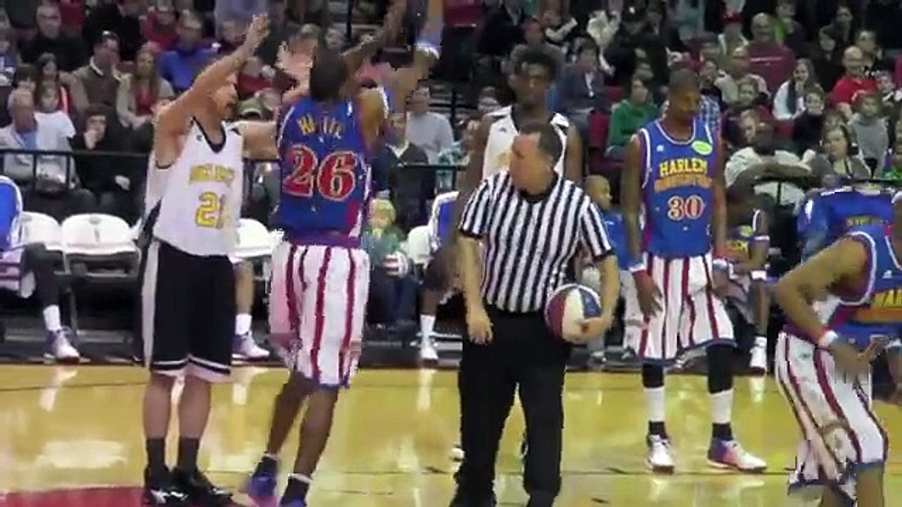 Harlem GlobeTrotters vs Select 2013