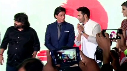 Varun kissed Shahrukh in Dilwale