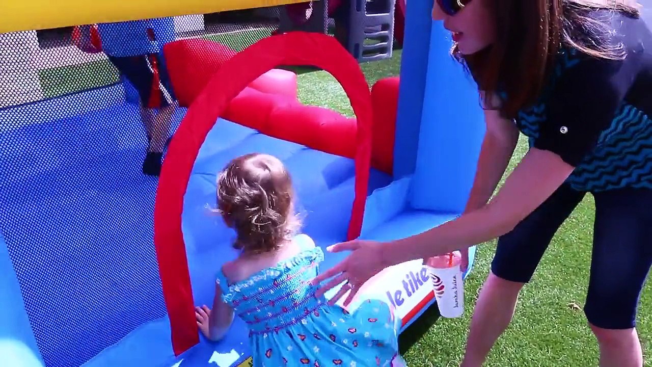 Little Tikes Jump n Slide Bouncer