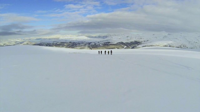 Les sommets du climat , héros du climat : le collectif sommet(s) pour le climat Sommets du climat