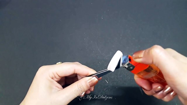 D.I.Y. GrosGrain Ribbon Kanzashi Flower