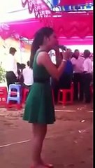 Dự đám cưới của người yêu cũ hát tặng bài- Trách Ai Vô Tình