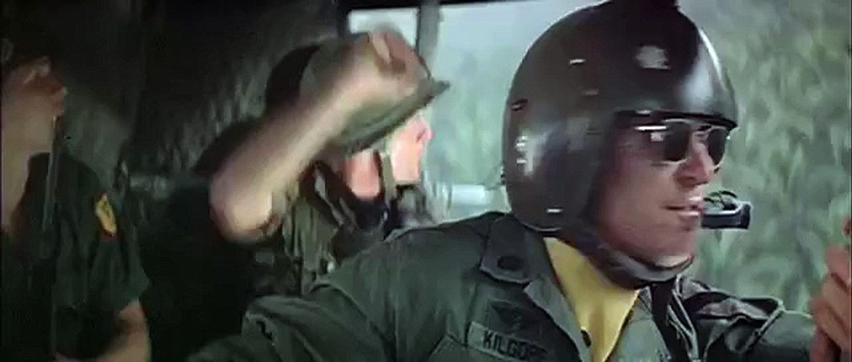 Apocalypse Now - Redux (Kıyamet - Redux) - Trailer / Fragman [HQ]