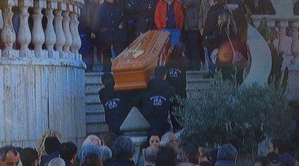 Carinaro (CE) - I funerali di Anna Rita menale - live - (16.12.15)
