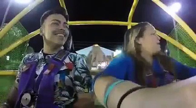 Terrorisée, elle s'évanouit à plusieurs reprises dans ce manège à sensations