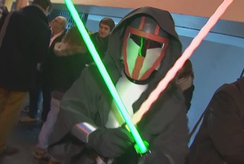 «Le réveil de la Force» : comment les télés en parlent