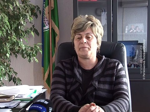 Sanacija udarnih rupa na putevima u Boru, 16. decembar 2015. (RTV Bor)