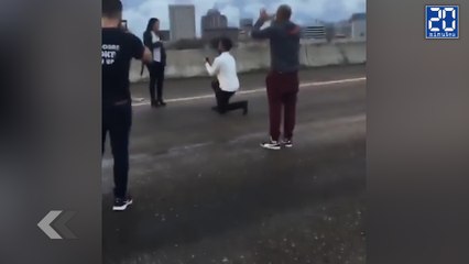 La pire déclaration de mariage du monde ! - Le rewind du mercredi 16 décembre 2015.