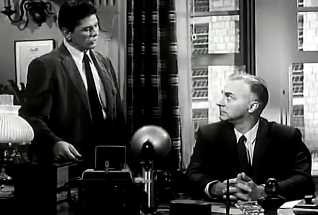 Classic Crime Fiction-Man with a Camera-Face of Murder-Charles Bronson