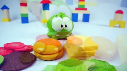 Eğlenceli çocuk filmi Om Nom yine aç Hamburger ve sandviç yapıyoruz