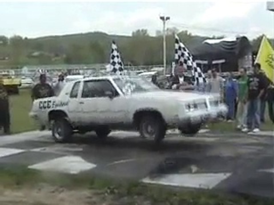 LOWRIDER COMPETITION