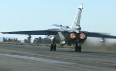 Российские самолеты продолжают уничтожать объекты инфраструктуры ИГИЛ в Сирии