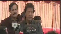 APS Martyrs Parents Protested and Blasted on Nawaz Sharif During Imran Khan’s Speech