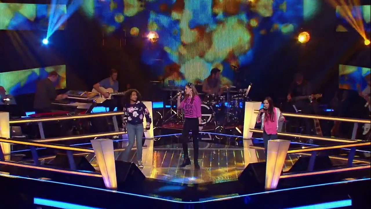 Shake It Off Taylor Swift (Zoë, Lorena, Leonie) | The Voice Kids 2015 | Battle Shows | SAT