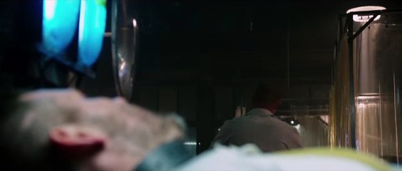 Deadpool Official Trailer 1 (2016) - Ryan Reynolds