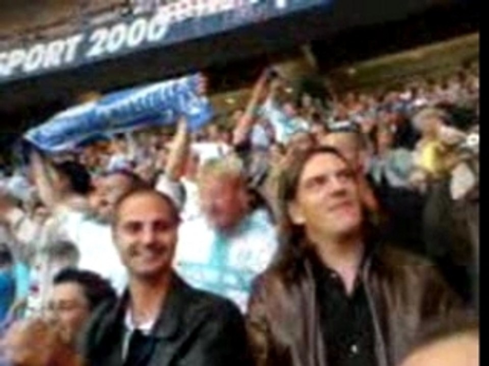 Ambiance-fumigenes-OM-finale-coupe-franc