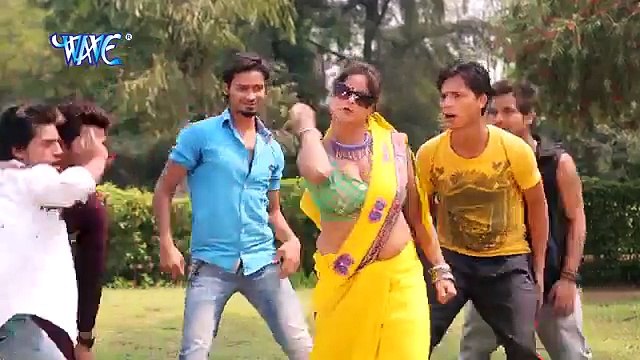HD चोली से जोबना झलकता Choli Se Jobana Jhalkata Bhojpuri Hot Songs 2015 new