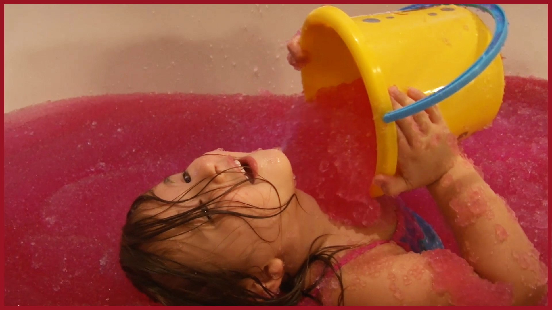 Kids Gelli Baff Bath Fun in The Tub - Girls Reality - video Dailymotion