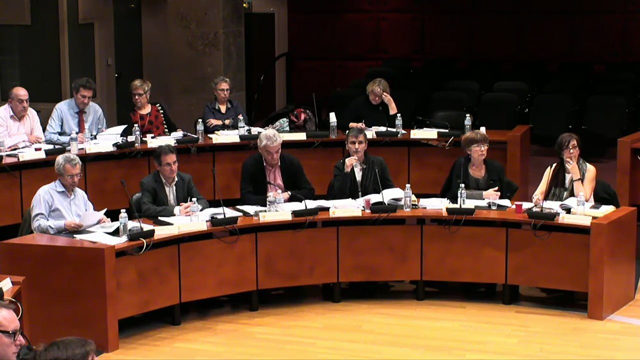 Conseil municipal de la ville de Colomiers 16 Décembre 2015 (REPLAY) (2015-12-16 21:07:21 - 2015-12-16 21:16:20)