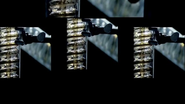 Madonna - Sorry [Confessions Tour Multi-Screens Backdrop]