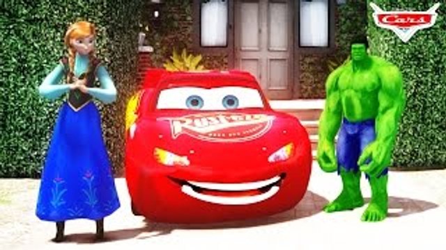 Frozen Princess Anna Of Arendelle & Hulk playing with Lightning McQueen Cars! (Frozen Paro