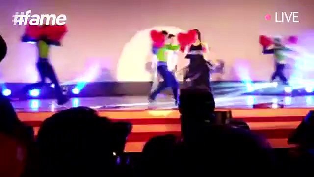 Shah Rukh Khan, Kajol, Varun Dhawan & Kriti Sanon Gerua Song Launch Dilwale