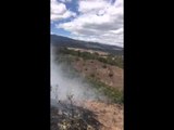 Incendio forestal amenaza con llegar a estación de gasolina en Tinjacá, Boyacá