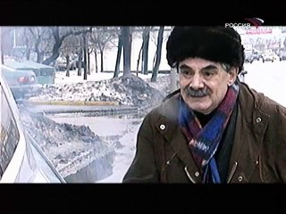 Блондинка за рулём