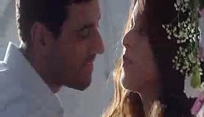 Tu Zaroori Sa Hai Mujhko Full Song Hd720p