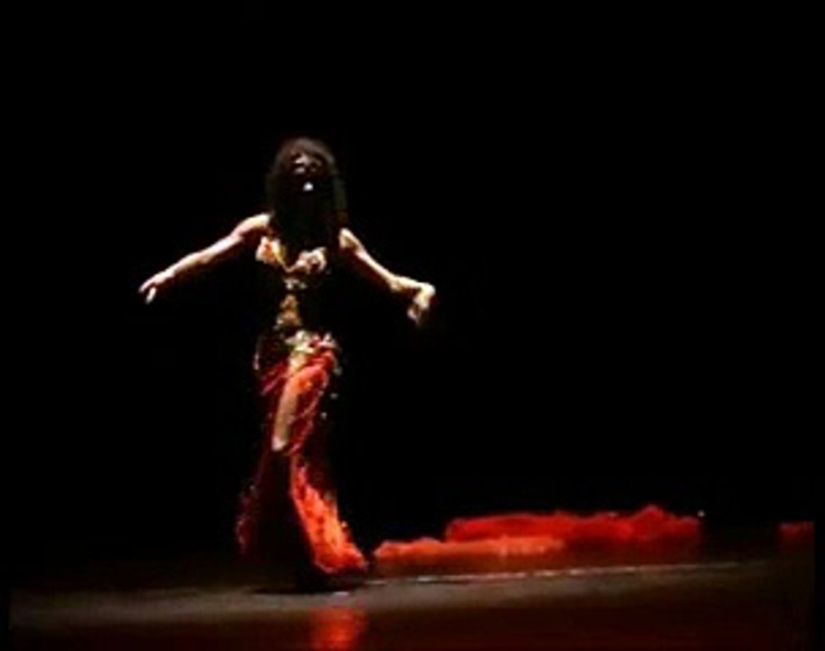 Stars parade of belly dance: SALWA