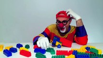 Dima der lustige Clown! Ein großes Flugzeug aus Duplo :)