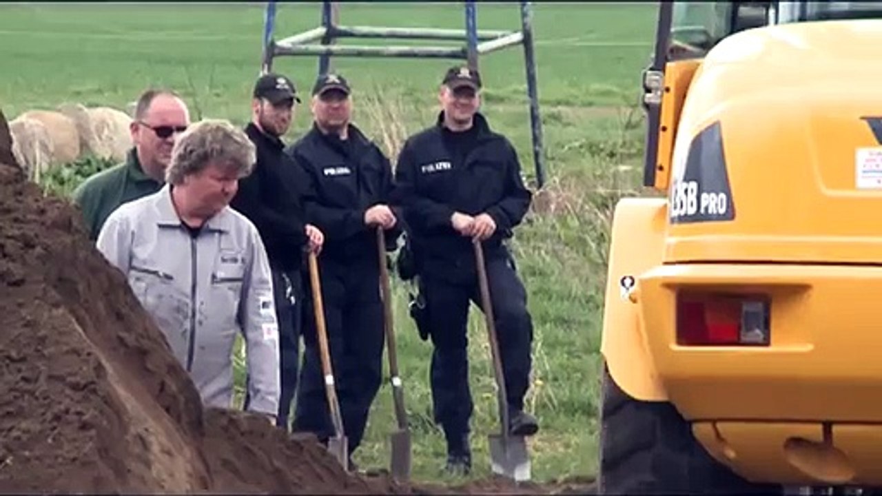 Einbetonierte Frauenleiche bei Bützow gefunden  Ist es Renate H.