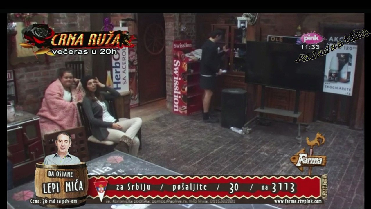 Farma 6/Kristijan pljeska Staniju po gu*i i rado bi je zaskocio ovako zagrejan