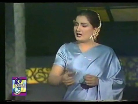 Naheed akhtar (tha yakeen keh aaein gi)