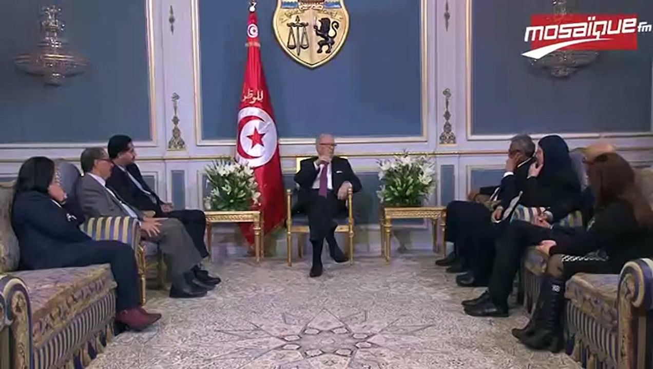 السبسي يعلق على قضيتي مثليي القيروان وعفراء بن عزة