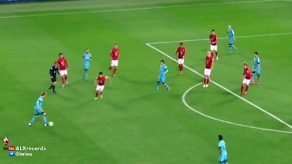 Luis Suarez Goal Barcelona	1 - 0	Guangzhou Evergrande 2015