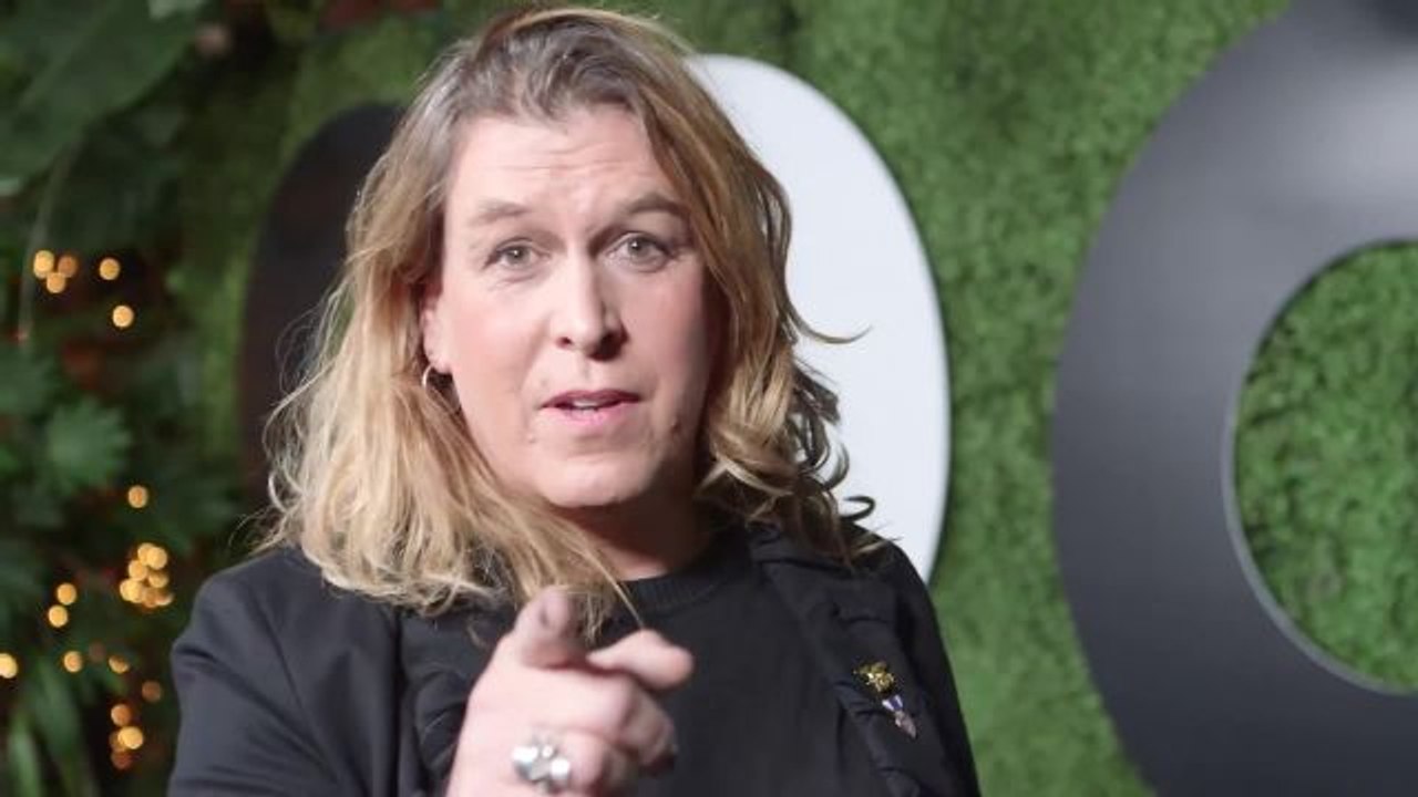 How to Win in a Bar Fight, According to Retired Navy SEAL Kristin Beck