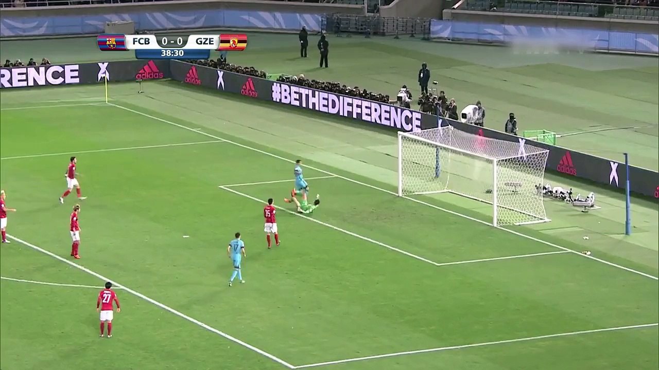 luisito enjoying match