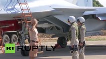 Syria: Sukhoi Su-30M armed before take-off for another sortie Новости России