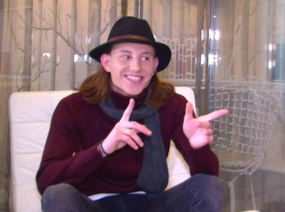 Exclu vidéo : En Toute Intimité : Djemil (LPDA) se confie dans un nouveau teaser #ENORME ...