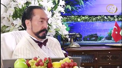 Türkiye bağnazlığa karşı olduğunu, kadınlara özgürlük verdiğini gösterirse dünyanın desteğini alır.