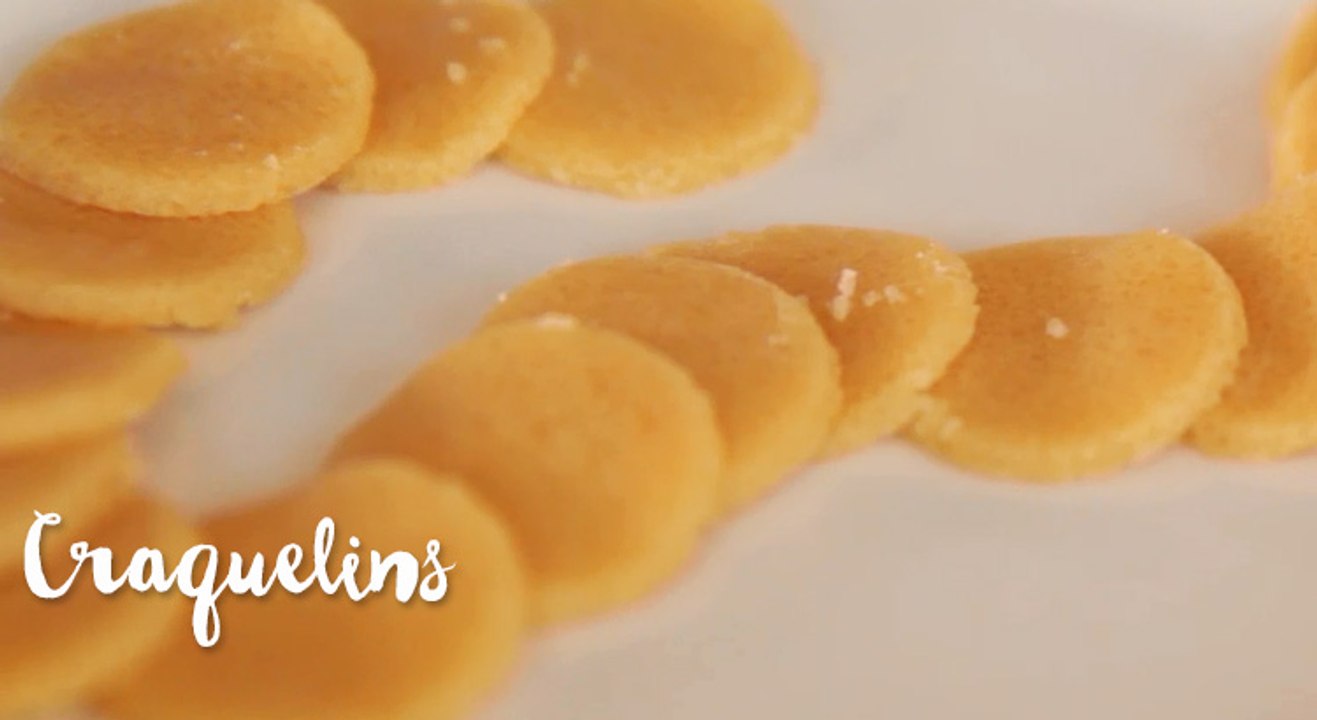 Comment faire du craquelin pour sublimer vos pâtes à choux ? - Gourmand