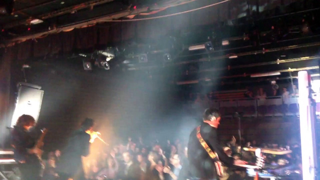 Concert de Feu Chatterton à l'EMB Sannois