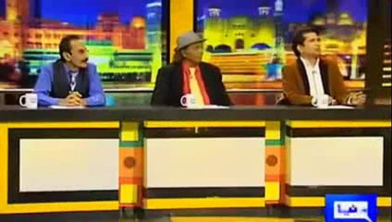 Pakistan Main Har Barber Shop Per Aapki Tasveer Hoti Hai, Shahrukh Khan Funny Reply - New gerhart video